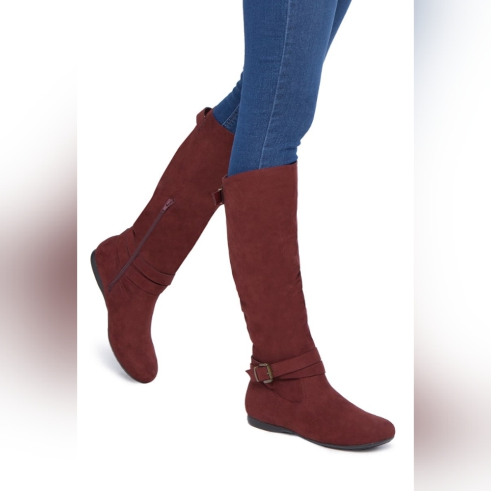 NIB Shoedazzle Rosalinda Rust Boots W6